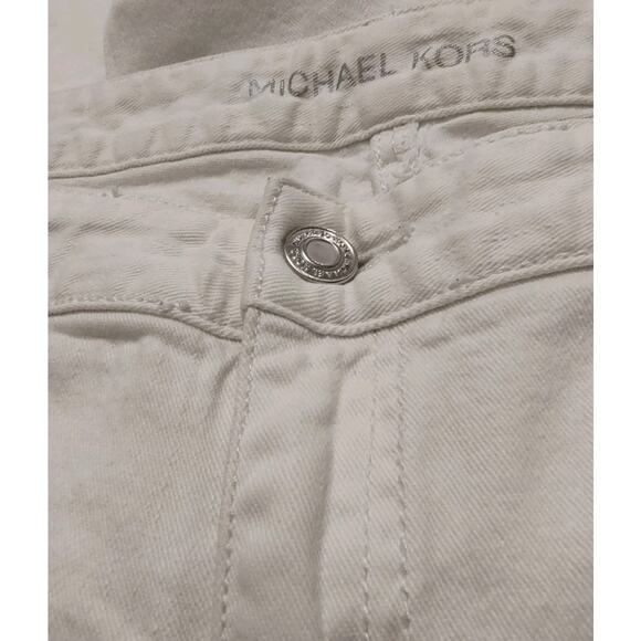 Michael Kors Women Size 10 Mid Rise Flared Leg White Denim Jeans Silver Accents - Picture 11 of 16